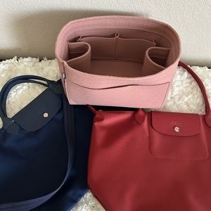 Longchamp Sooni bag organizer.